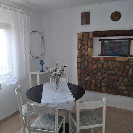 شقة With Parking Space Icici, Opatija - 7763